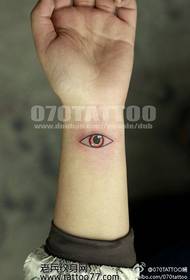 Kar divat alternatív szem tetoválás minta