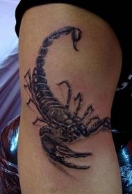 Pàtran tatù scorpion eireachdail clasaigeach