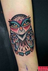 Mfano wa owl wa tattoo