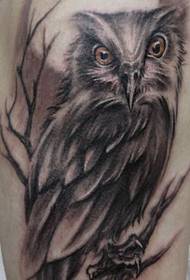 Կենդանիների դաջվածքների ձևավորում. Arm Owl Tattoo Model