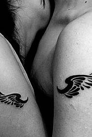 Ζευγάρι τατουάζ μοτίβο: Arm ζευγάρι φτερά Totem τατουάζ μοτίβο
