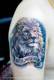 Paže farby dominujúce lev tetovanie vzor