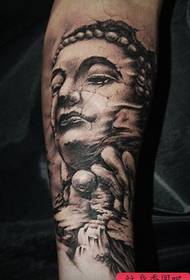 Spettacolo di tatuaggi, raccomandare un tatuaggio della testa del Buddha