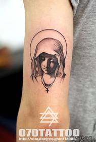 Patrón de tatuaje de retrato de brazo