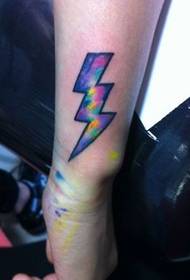 Armatura di u zitellu di ragazza stella modella di tatuaggio di fulmini stellate