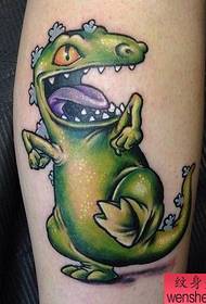 рука татуювання динозавра