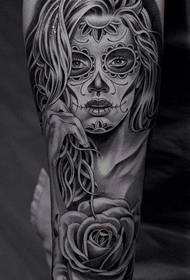 Tatuaggio ritratto braccio