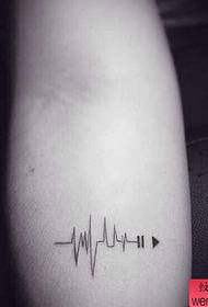 ingalo encane ngephethini entsha ye-ECG tattoo