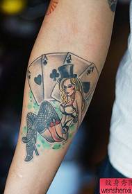 Aarm Poker Girl Tattoo Aarbecht