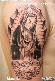 Model de tatuaj virgin pentru braț