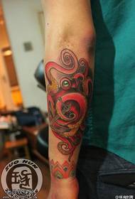 ຮູບແບບ tattoo octopus ສີແຂນ