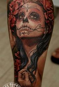 Modello del tatuaggio di bellezza di trucco del cranio del braccio