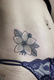 punto do abdome Patrón de tatuaxe de flores de espiño