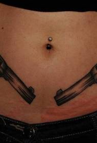 addome due modelli di tatuaggio pistola nera