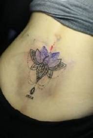 κοιλιά Lotus μοτίβο τατουάζ κάθισμα