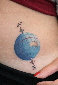 dívka břicho země tetování vzor