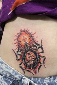 sieviešu vēdera personības radošā iemiesojuma tetovējums