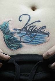 immagine del tatuaggio totem moda che copre la vecchia cicatrice
