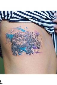 ຮູບແບບ tattoo rhinoceros ທ້ອງ
