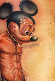 vēdera muskuļa Mikija tetovējuma modelis