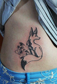 ქალის მუცელი cute cute პატარა მელა tattoo სურათი