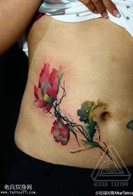 cubrir cicatrices tinta floral tatuaje patrón