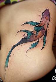 addome un piccolo modello di tatuaggio di pesce fiore