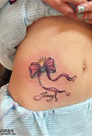Ženský brucho farebný luk tetovanie vzor