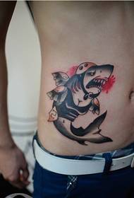 Busana pribadi anak laki-laki tren perut gambar tato hiu klasik
