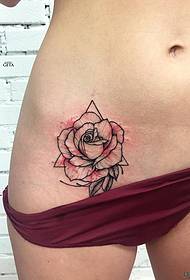 addome Europa e Stati Uniti modello di tatuaggio sexy con inchiostro splash