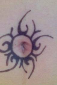 Karaniwang Pang-Itim na Linya ng Itim na Sun Totem Tattoo