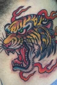 Vrat azijskega sloga jezno rožeč tiger glavo barvni vzorec tatoo