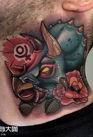 Modello del tatuaggio del dinosauro del collo