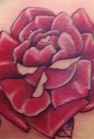 tatuaggio di personalità sull'anca