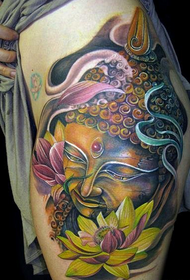 coscia modello di tatuaggio Buddha e loto di colore pesante