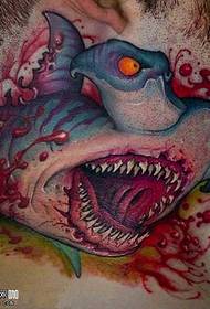 Modello di tatuaggio squalo variazione