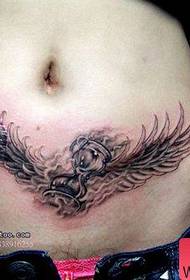 żeński brzuch popularny przystojny tatuaż wzór klepsydry i skrzydeł