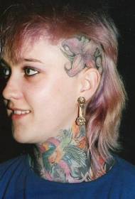 Cuello femenino color pájaro y flor tatuaje patrón