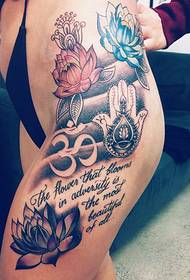 tatuaggio di loto sui fianchi 31133 - Dreamcatcher sui glutei