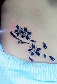 modèl tatoo yon ti fi nan vant vant