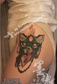 Classic painted kitten tattoo pattern