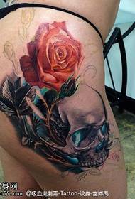 ຮູບແບບ Tattoo Fiery Sexy Rose