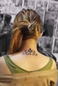 tattoo ຄໍສິນລະປະກ່ຽວກັບຄວາມງາມ