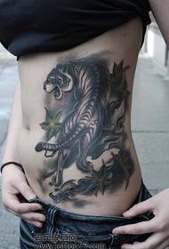 wzór tatuażu brzuch piękna tygrys