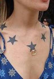 ຮູບແບບ Tattoo Neck Black Star