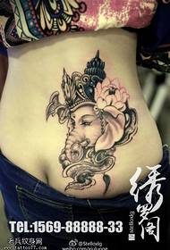 realistiese en pragtige tatoeëerpatroon vir olifante