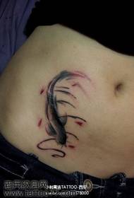 kyau ciki tawada zanen squid tattoo juna
