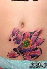 L'immagine dello spettacolo di tatuaggi consiglia un modello di tatuaggio di loto color pancia 30454-un addome di donna Modello di tatuaggio con rondini europeo e americano