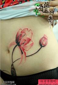 moters pilvo spalvos gėlių tatuiruotės kūnas Darbą dalijasi tatuiruočių šou