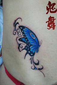 gadis perut tampan pola warna kupu-kupu tato